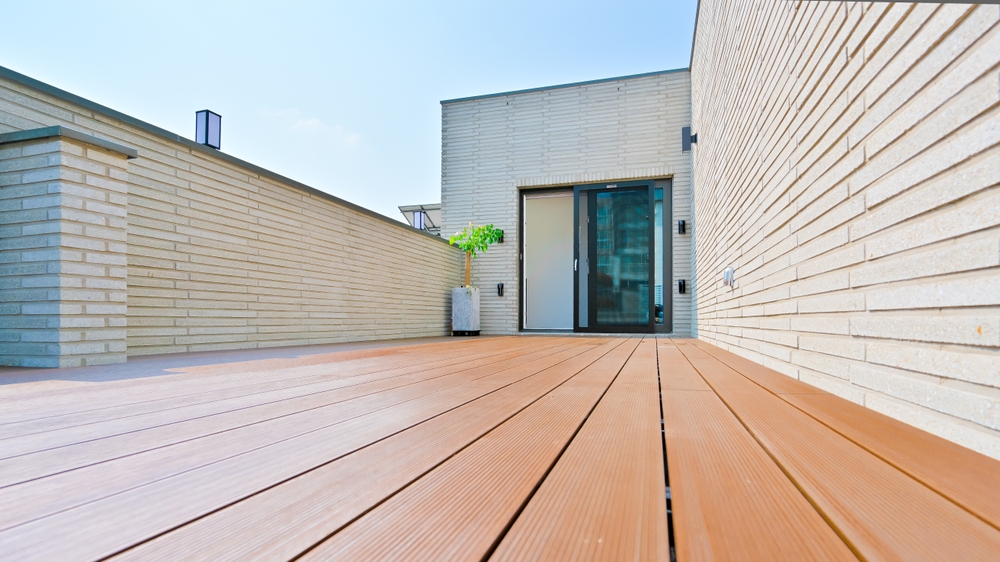 The Ultimate Guide to Extending Your Living Space with a Custom Deck